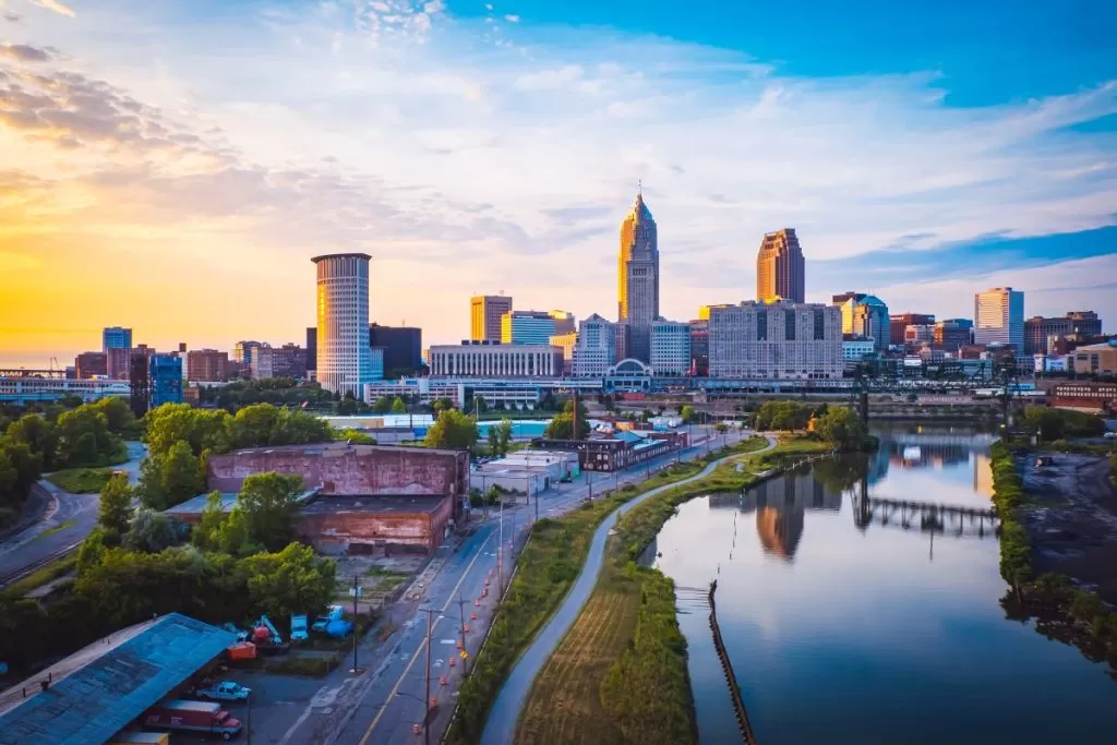 cleveland industrial moving and storage